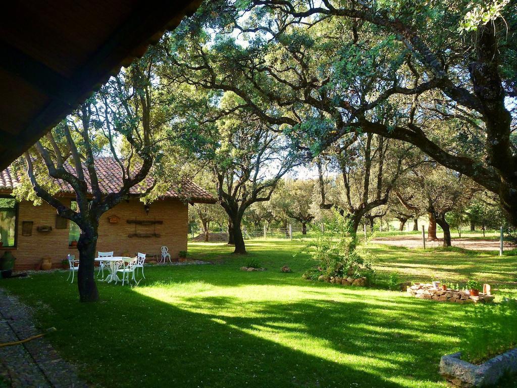 Casa Rural El Roblon Sartajada Kültér fotó